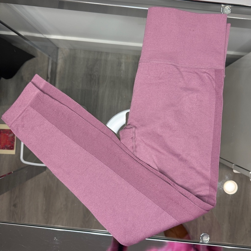 Forever 21 Purple Women's Everyday Leggings (M)